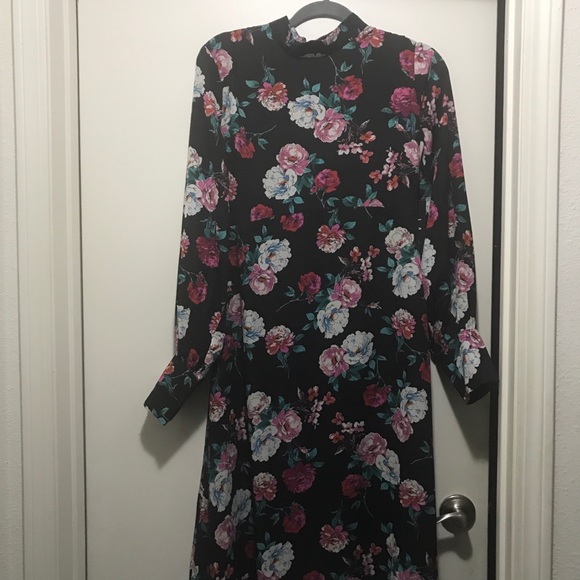 Lulus rose midi dress! NWT! Never worn! - Picture 3 of 4